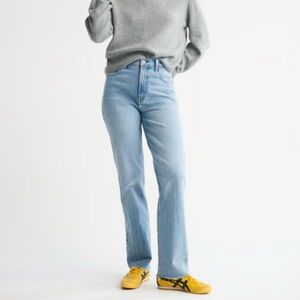 Abercrombie 90s Straight Ultra High Rise Jeans